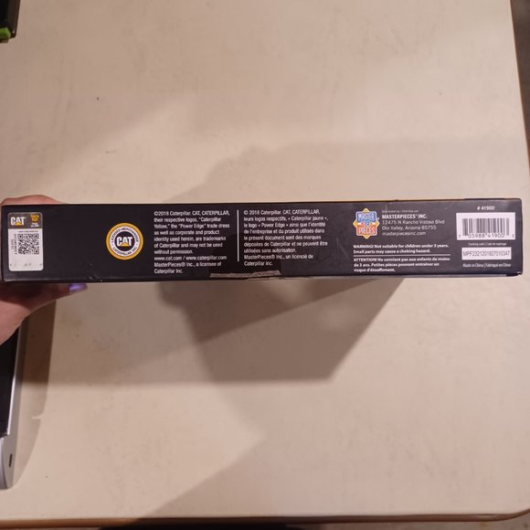 2018 CAT Builder-opoly Junior Board Game ; Caterpillar Inc. Licensed Merchandise - Picture 8 of 10